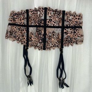 Victoria’s Secret Garter Belt - embroidered leopard print